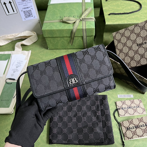 Gucci 680131.-77372aeb